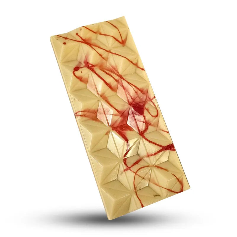 Sweet Gate Håndlaget Hvit Dubai Sjokolade med Jordbærsmak 80 g